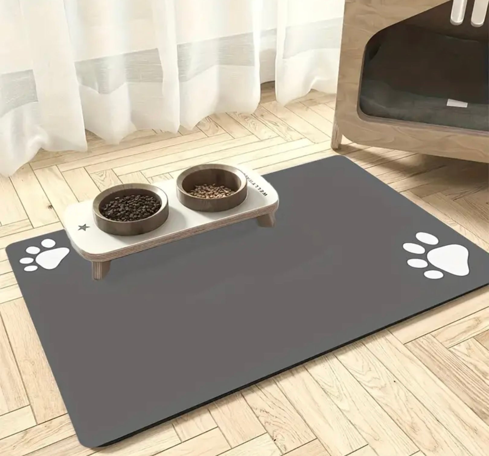 1pc Cute Cartoon Pet Feeding Mat – Quick-Dry, Reusable Dog Bowl Mat with Paw Print Design, Easy to Clean