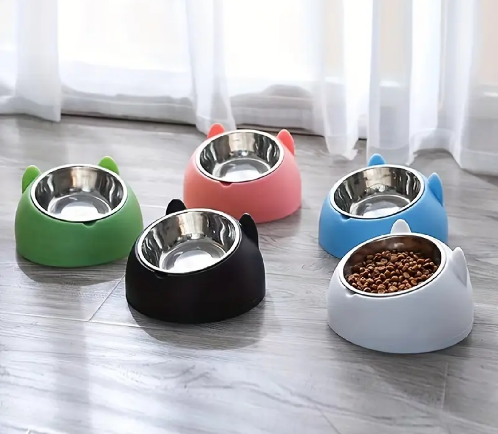 15° Elevated Stainless Steel Cat Bowl – Anti-Slip Tilted Food & Water Dish (100ml) for Neck Protection