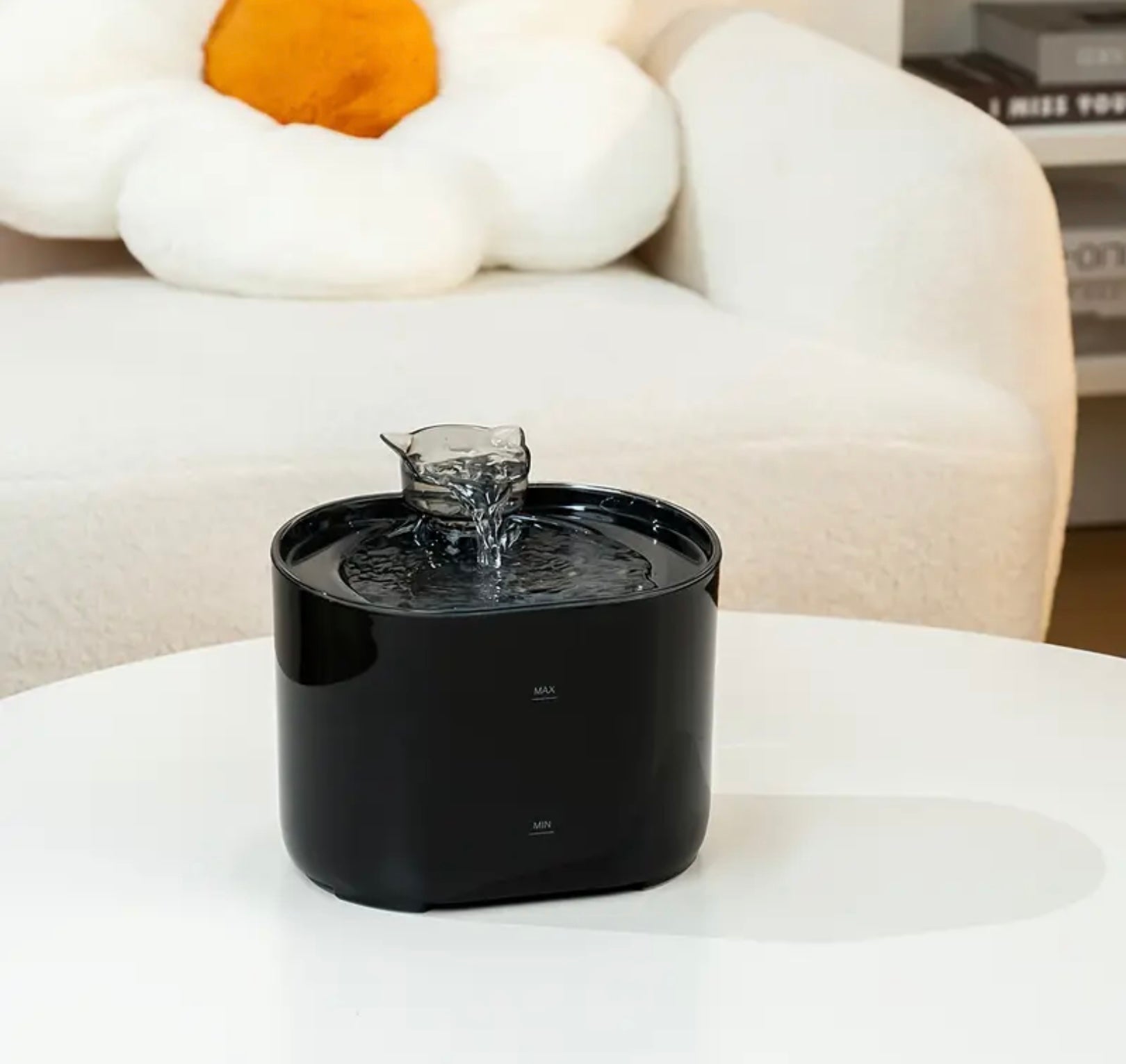 2.2L Cat Water Fountain – Ultra-Quiet USB Pet Water Dispenser with Cute Cat Spout, No Battery Required