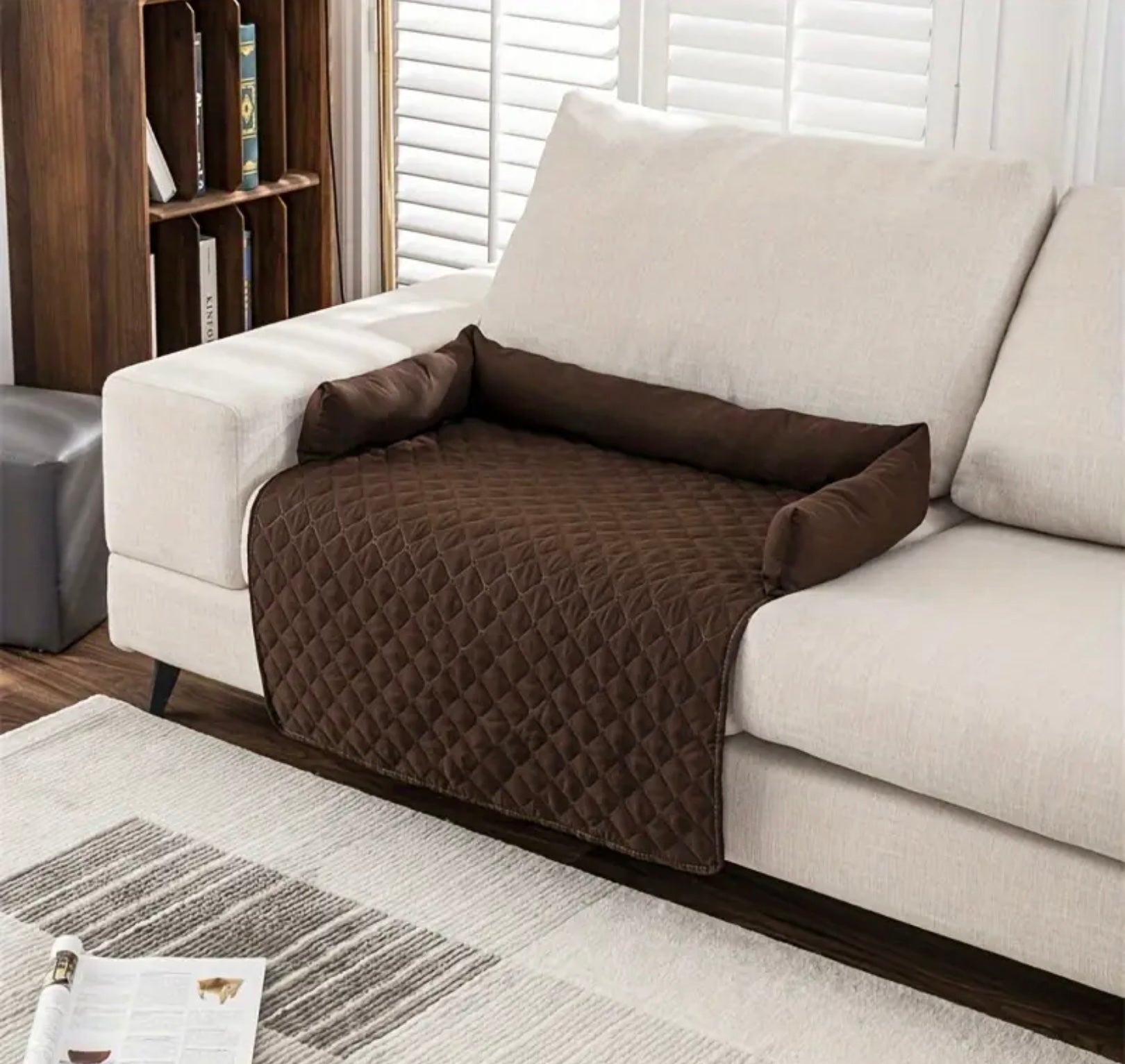 Non-Slip Pet Sofa Bed – Washable Couch Protector with Support Cushions for Dogs & Cats